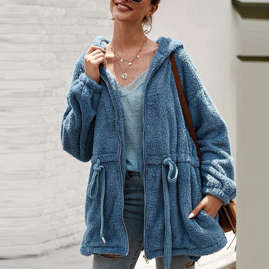 Berg-Feldt | Teddyjacke - Weicher Plüsch - Kapuze & Reißverschluss - Oversized Passform - Taschen