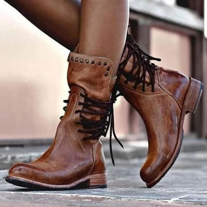 Berg-Feldt | Stylische Lederstiefel mit Schnürsenkeln
