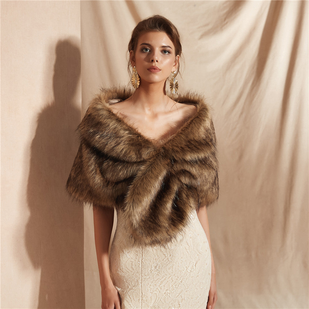 Foulard élégant en fausse fourrure pour femme Berg-Feldt