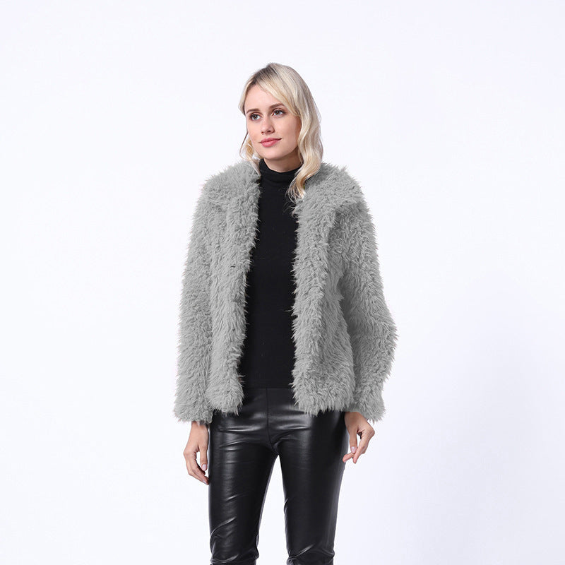 Veste en fausse fourrure tendance pour femme, avec col élégant et poches latérales Berg-Feldt