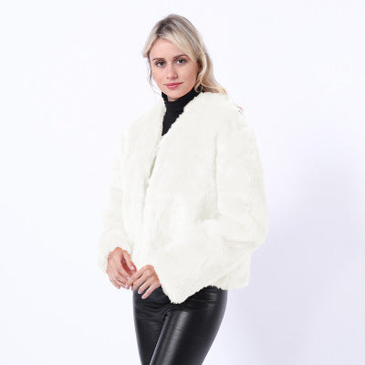 Veste courte en fausse fourrure pour femme avec coupe moderne et manches larges Berg-Feldt