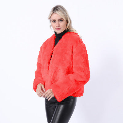 Veste courte en fausse fourrure pour femme avec coupe moderne et manches larges Berg-Feldt