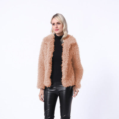 Veste en fausse fourrure tendance pour femme, avec col élégant et poches latérales Berg-Feldt