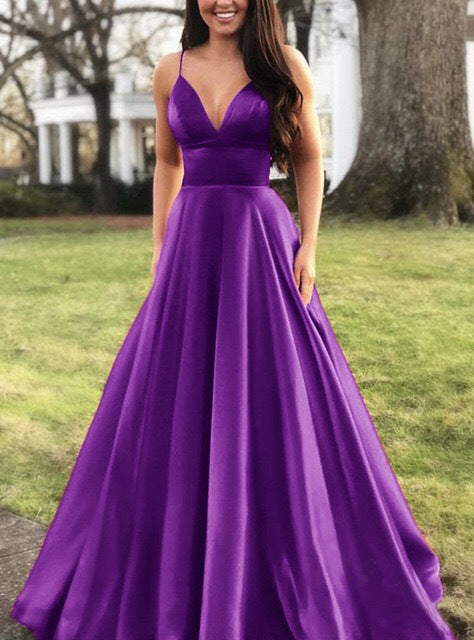 Robe de soirée évasée pour femme, avec décolleté plongeant et fines bretelles Berg-Feldt
