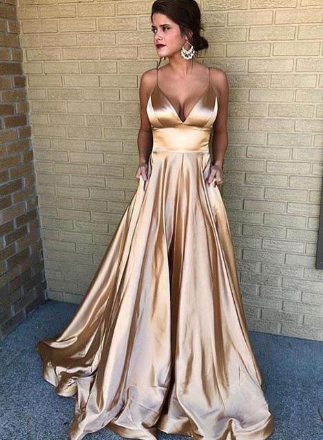 Robe de soirée évasée pour femme, avec décolleté plongeant et fines bretelles Berg-Feldt