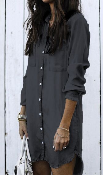Robe femme Berg-Feldt avec ourlet frangé et poches poitrine