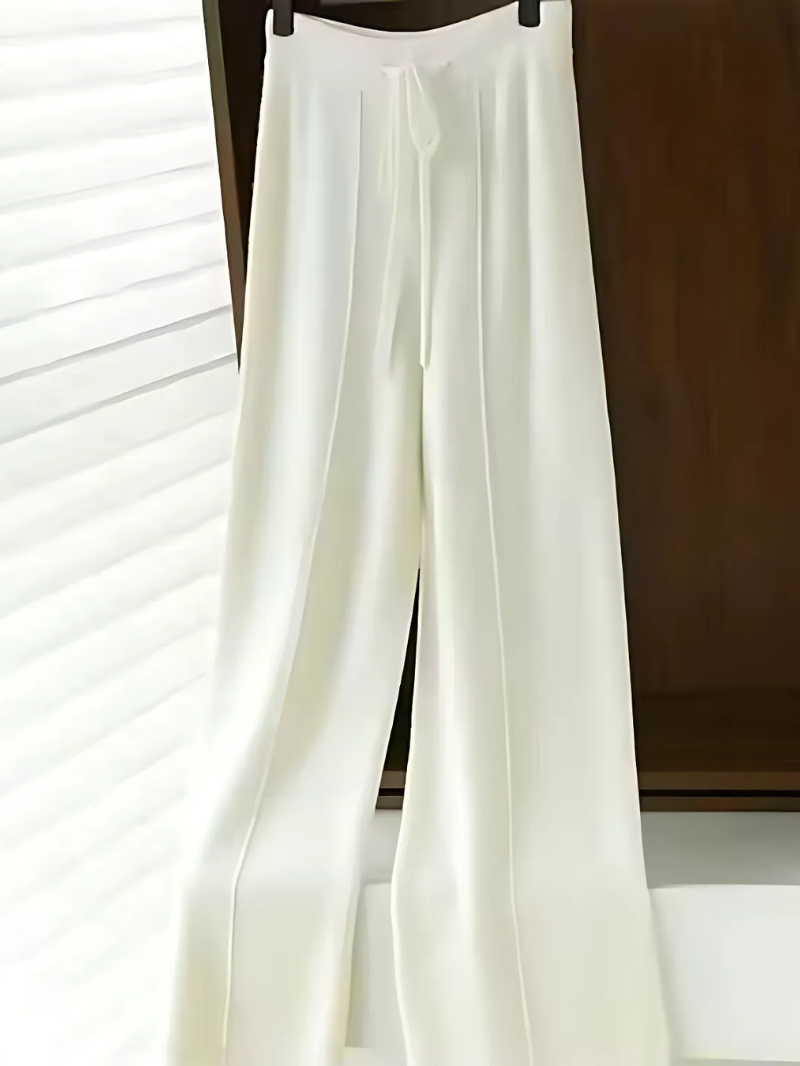 Berg-Feldt | Die Strickhose mit Weitem Bein für Stilvolle Gemütlichkeit
