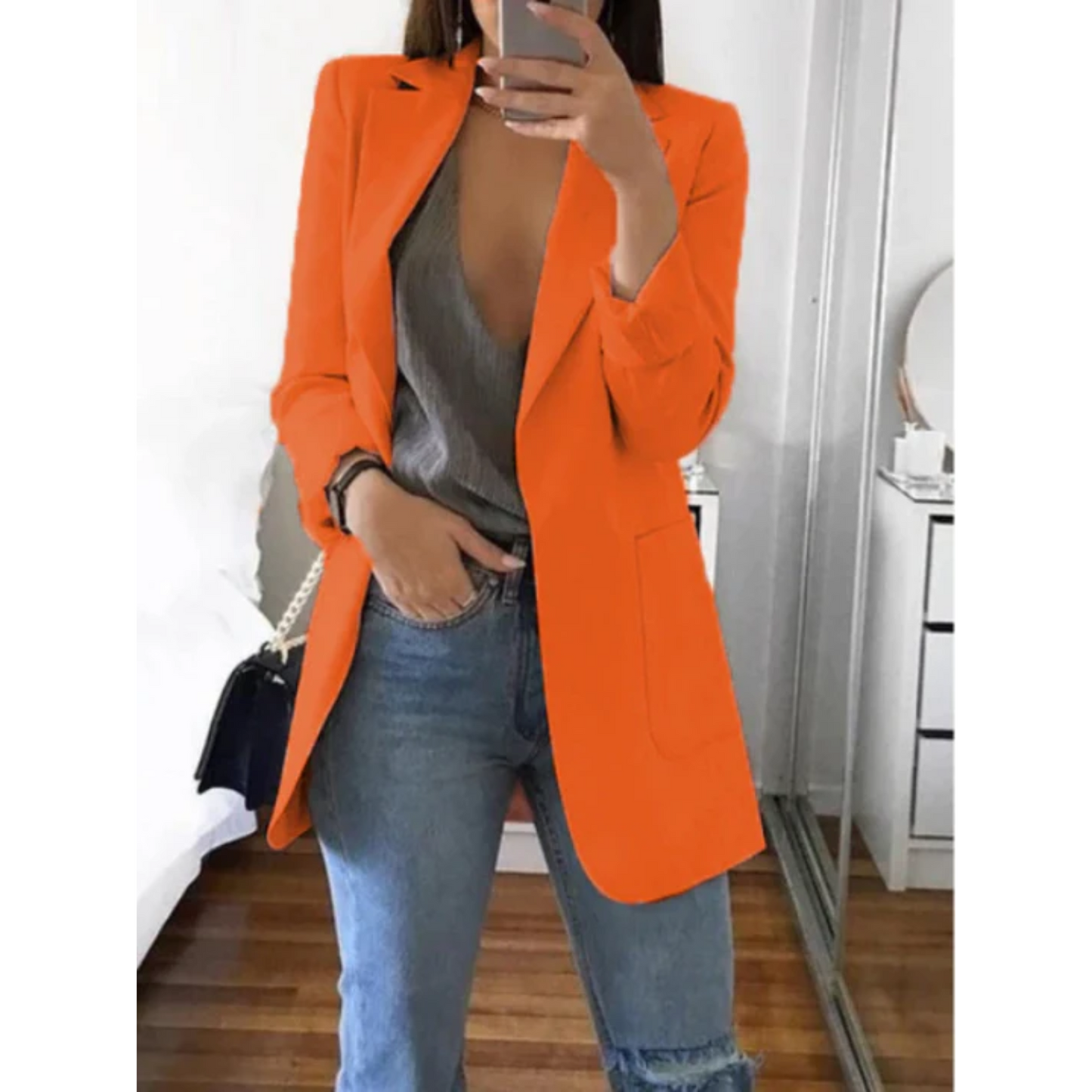 Blazer ajusté moderne et élégant Avelena
