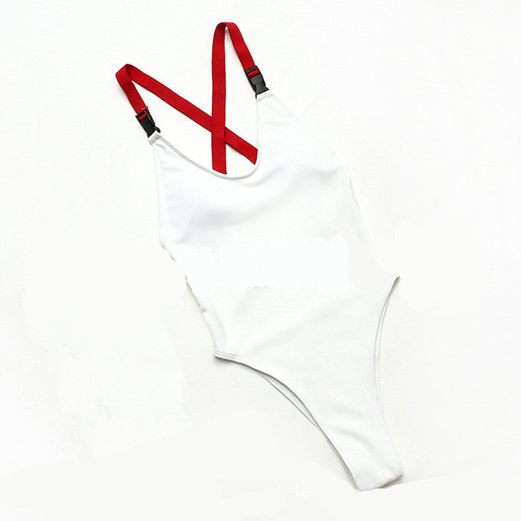 Maillot de bain sportif pour femme de berg-feldt avec bretelles croisées et design tendance