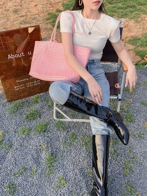 berg-feldt | Stylish Women's Handbag for Everyday Use