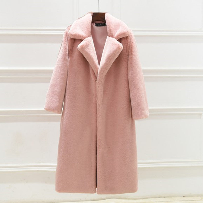 Manteau élégant et volumineux en fausse fourrure avec large col Berg-Feldt pour femme