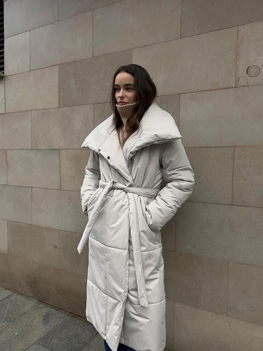 Berg-Feldt | Lange Winterjacke mit elegantem breitem Kragen