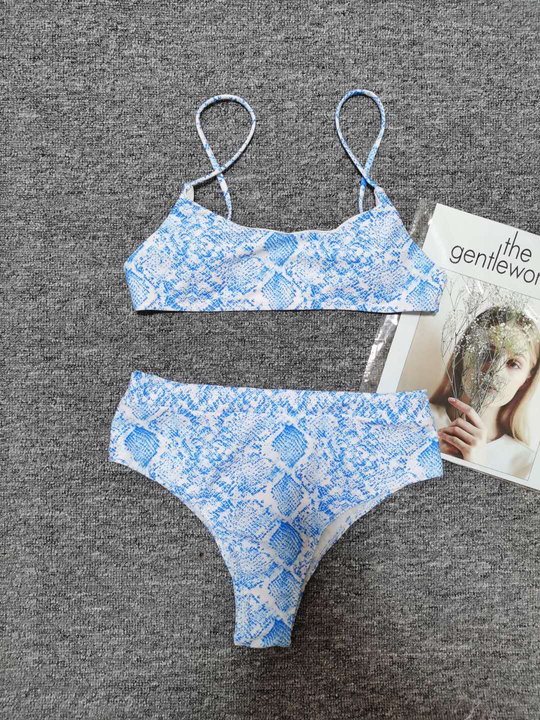 Ensemble de soutien-gorge et de culotte Berg-Feldt pour femmes à imprimé peau de serpent