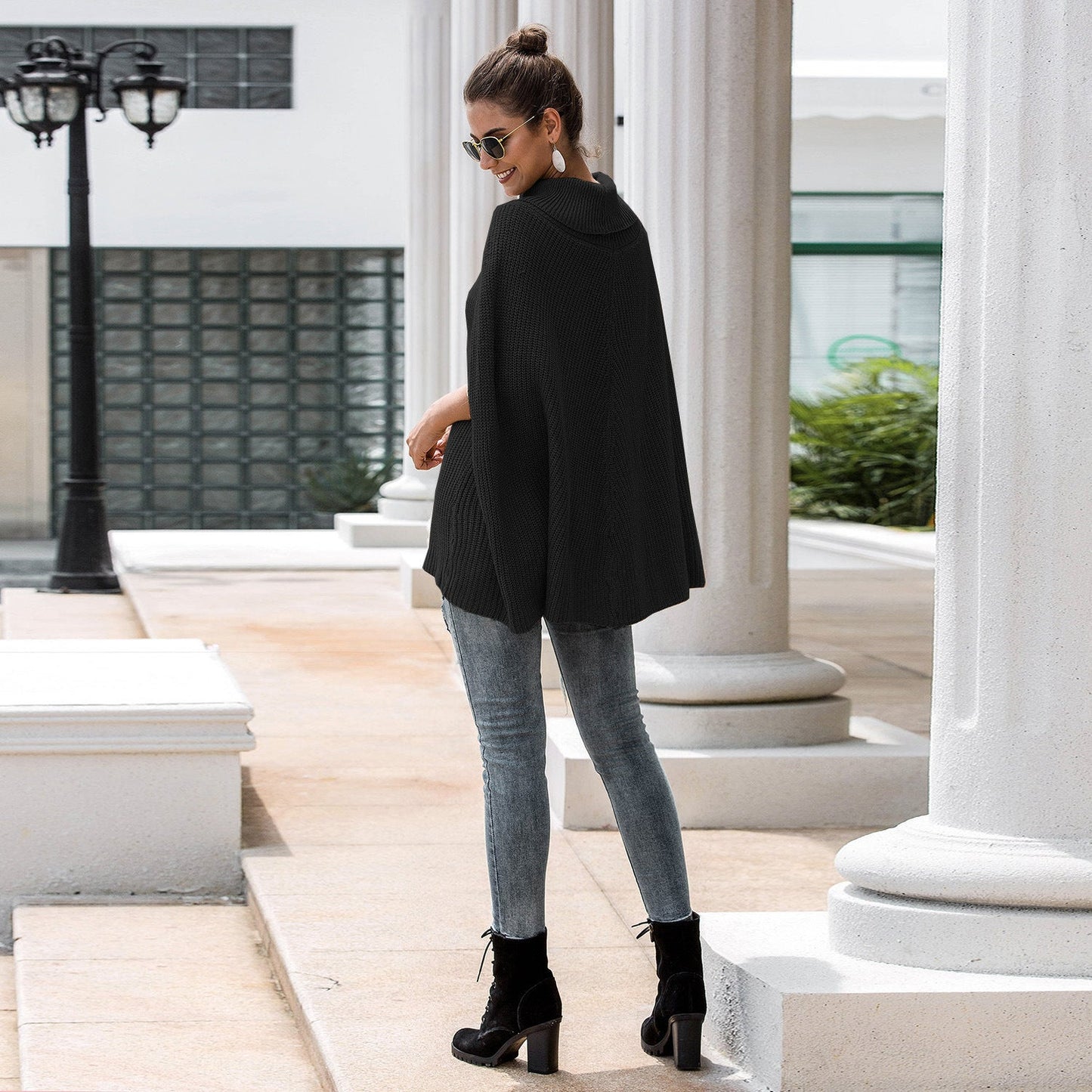 Cape-pull oversize en maille texturée Berg-Feldt pour femme