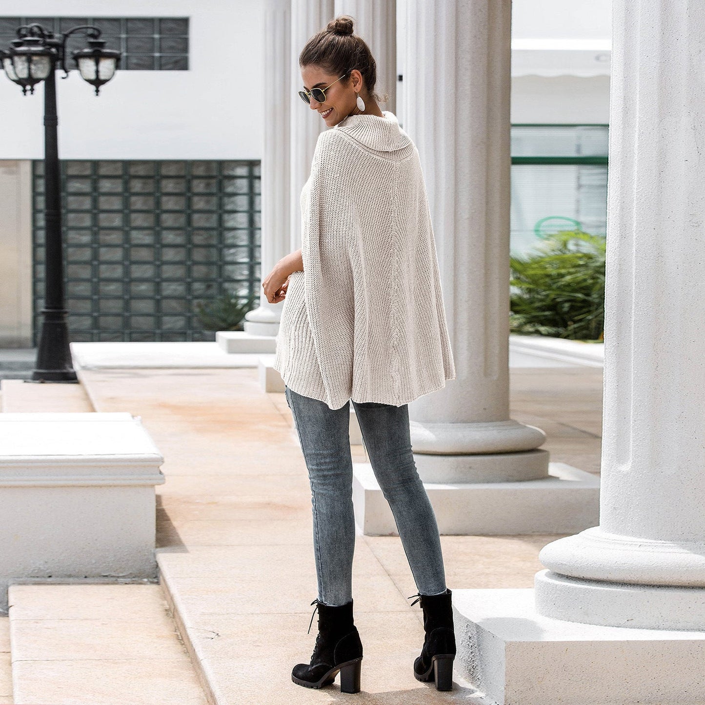 Cape-pull oversize en maille texturée Berg-Feldt pour femme