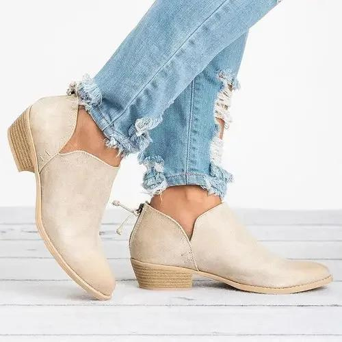 Damen-Stiefeletten mit niedrigem Absatz, Kunstleder, Seitenschlitz und Slipper-Design, Regalia