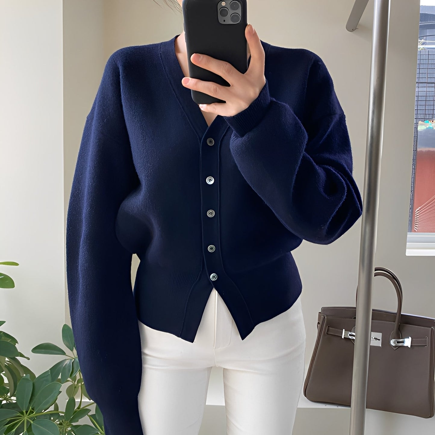 Berg-Feldt | Klassische, locker gestrickte Strickjacke für Frauen