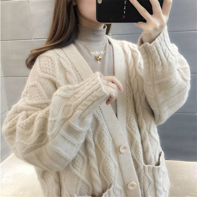 Berg-Feldt | gestrickte Jacke Lang, dick und warm