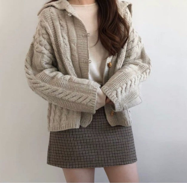 Cardigan en maille pour femme avec manches volumineuses et motif torsadé détaillé Berg-Feldt