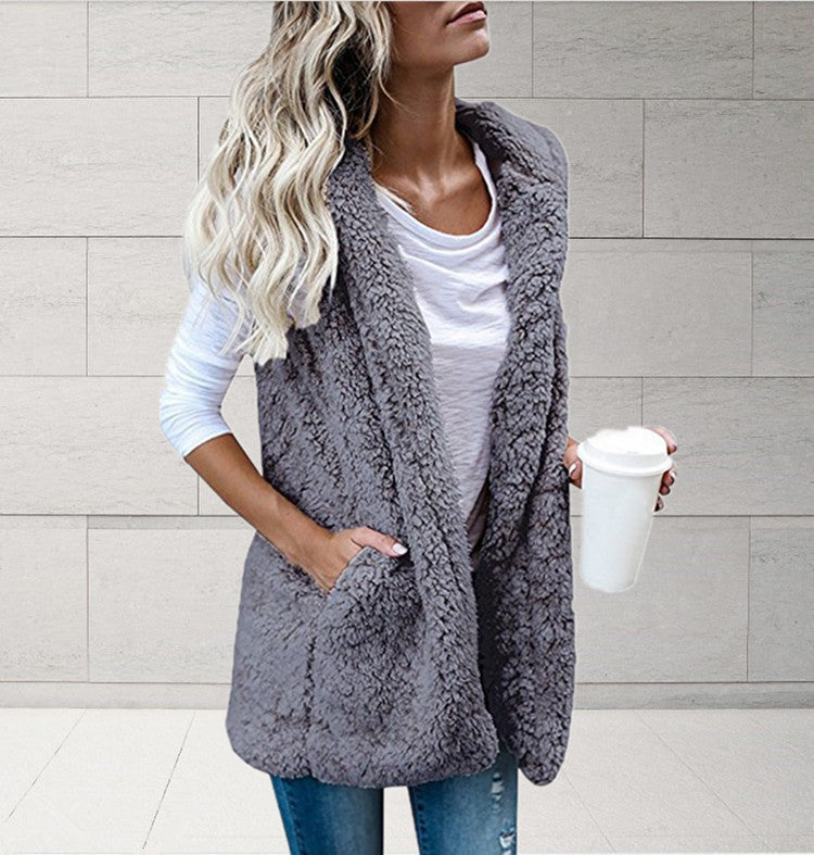 Gilet polaire douillet pour femme avec coupe ergonomique et grandes poches Berg-Feldt