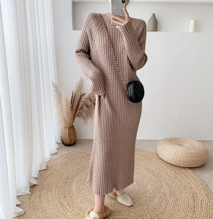 Robe pull femme avec un beau motif côtelé et des détails de coupe élégants Berg-Feldt