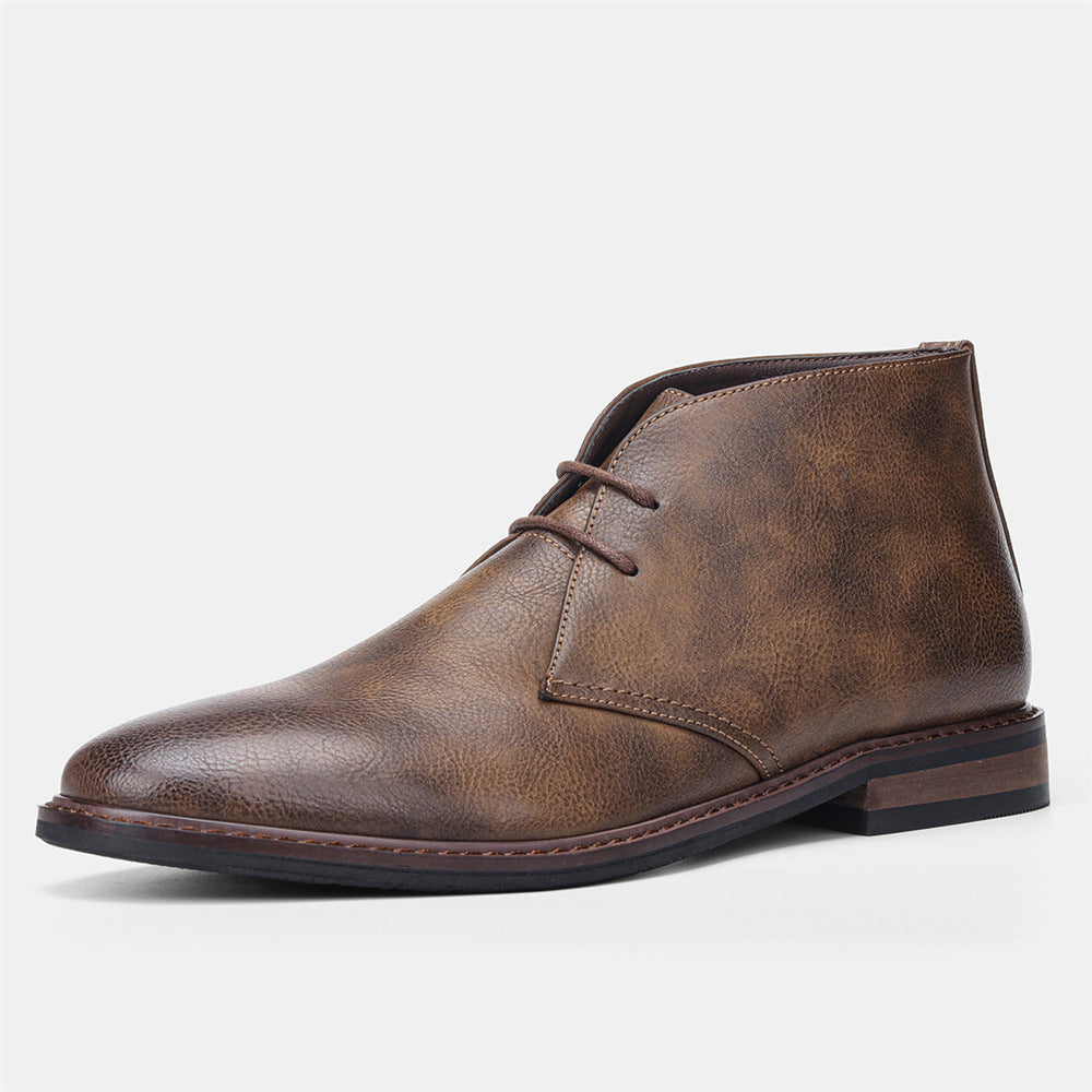 Bottes désert homme par Petr, style vintage classique
