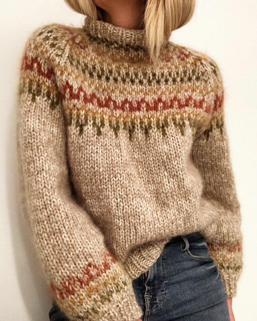 Pull tricoté épais pour femme avec col montant et motif unique Berg-Feldt