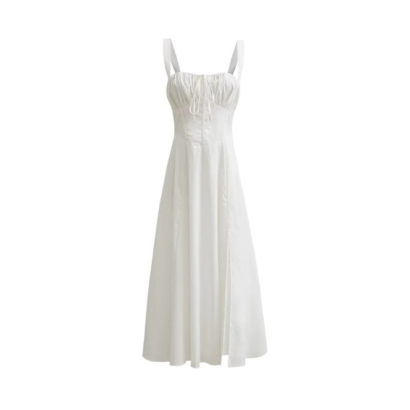 Robe d'été Fudus : robe au-dessus du genou, coupe ajustée avec dos décolleté