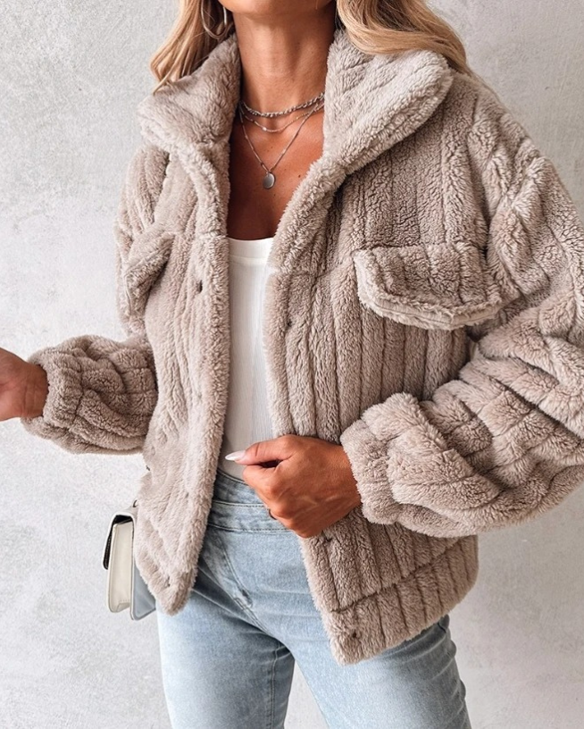 Berg-Feldt | Teddyjacke für Frauen - Kurz