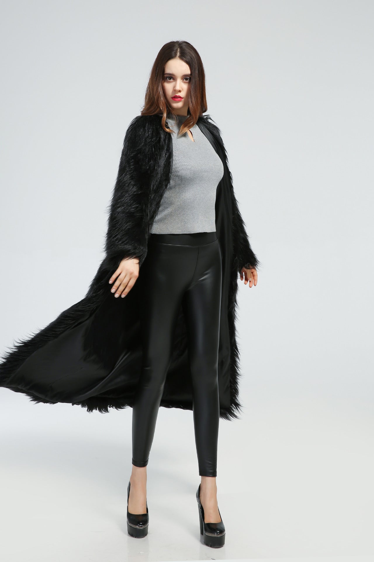 Robe mi-longue élégante en fausse fourrure de luxe pour femme Berg-Feldt