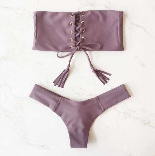 Maillot de bain bikini bandeau élégant pour femme avec lacets et franges berg-feldt