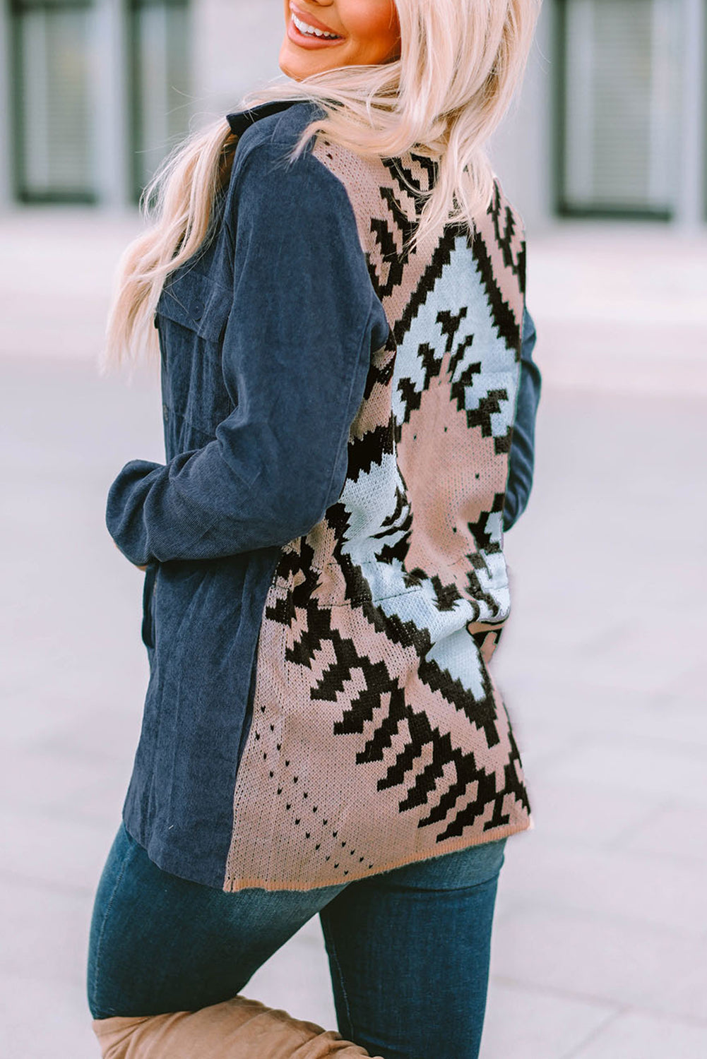 Berg-Feldt | Einzigartige Jacke mit Grafischem Rücken-design Modern und Stilvoll Perfekt für Den Alltag