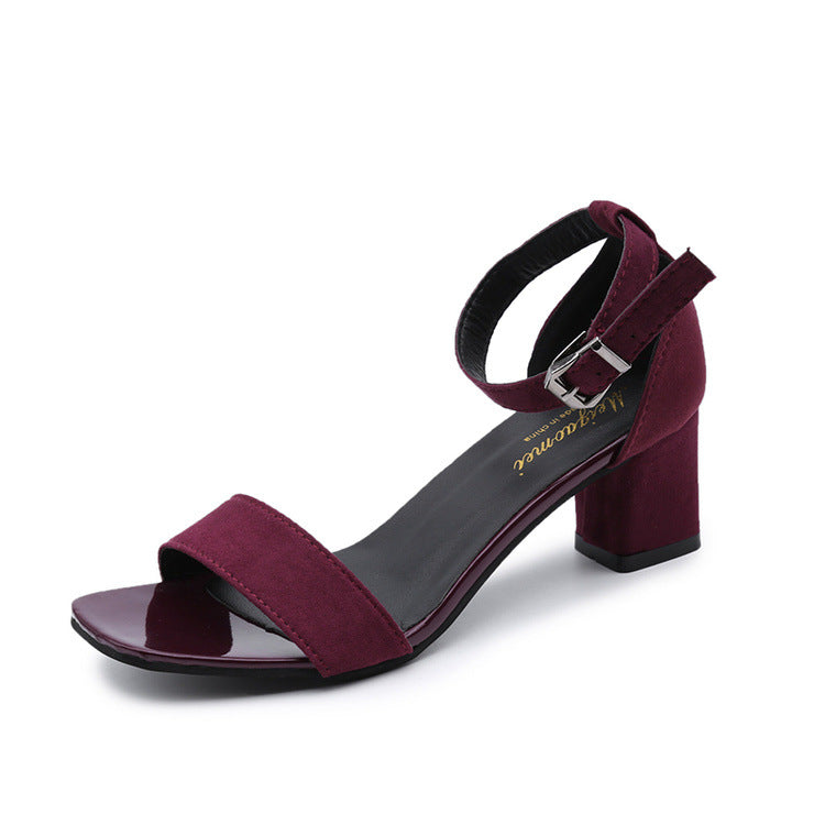 Elegante Damen-Sandaletten mit Blockabsatz und verstellbarem Riemen von berg-feldt