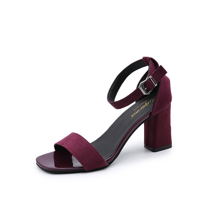 Elegante Damen-Sandaletten mit Blockabsatz und verstellbarem Riemen von berg-feldt