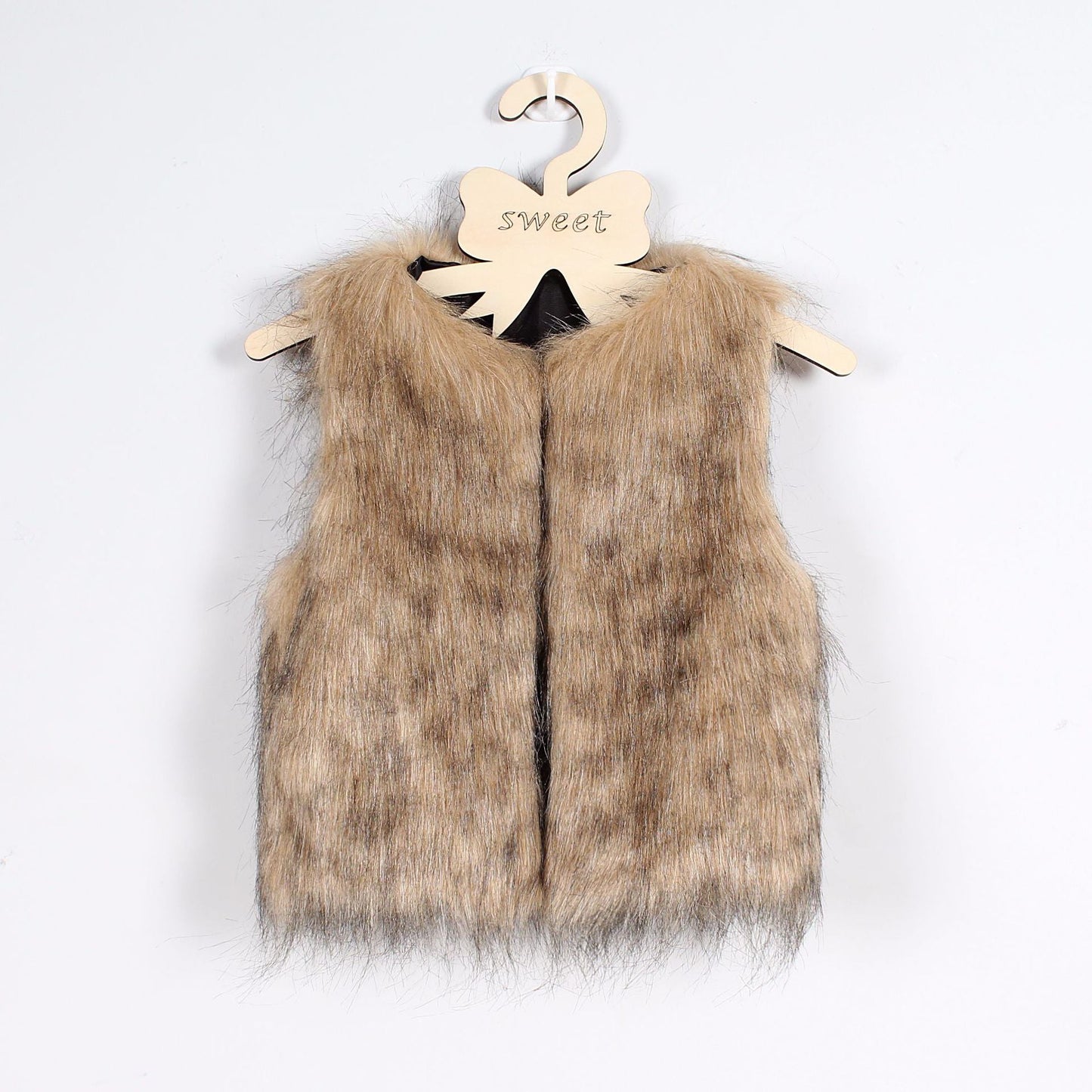 Gilet femme en fausse fourrure duveteuse, coupe élégante Berg-Feldt