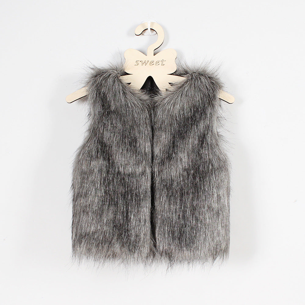 Gilet femme en fausse fourrure duveteuse, coupe élégante Berg-Feldt