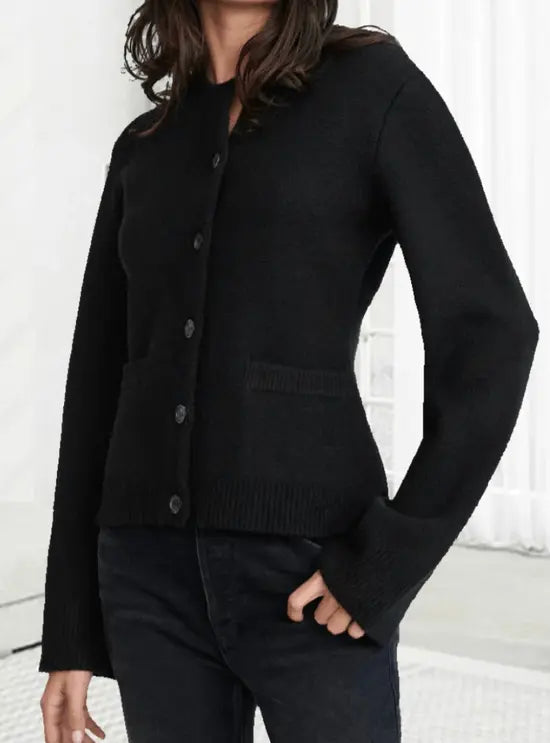 Berg-Feldt | Klassische Damen Strickjacke mit Knopfleiste