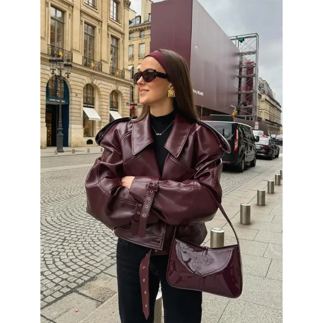 Berg-Feldt | Übergröße Statement Cropped Jacke Gürtel Design