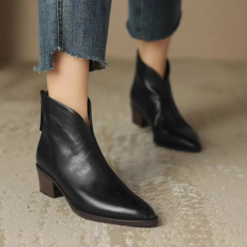 Berg-Feldt | Stiefeletten Leder Spitze Seitenreißverschluss Blockabsatz Elegante Passform
