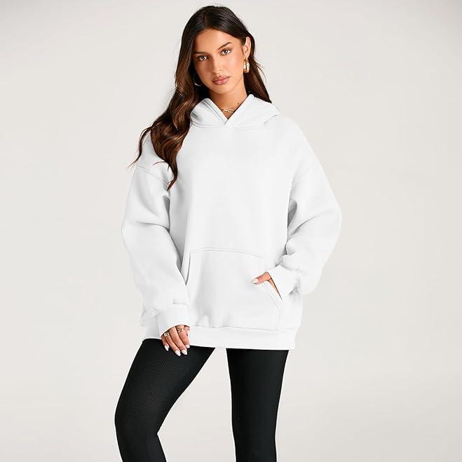 Grand sweat-shirt à capuche à manches longues avec poches de Fudus