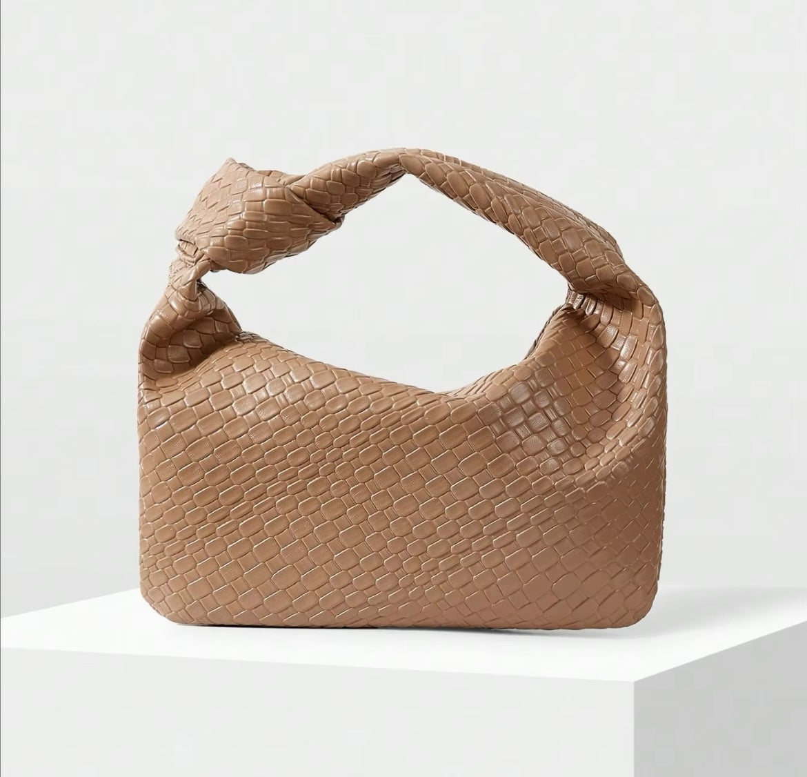 Berg-Feldt | Gewebte Leder-Hobo Tasche