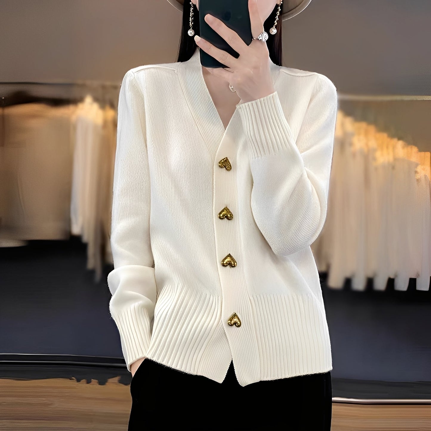 Berg-Feldt | Strickjacke mit Herzknöpfen für Frauen