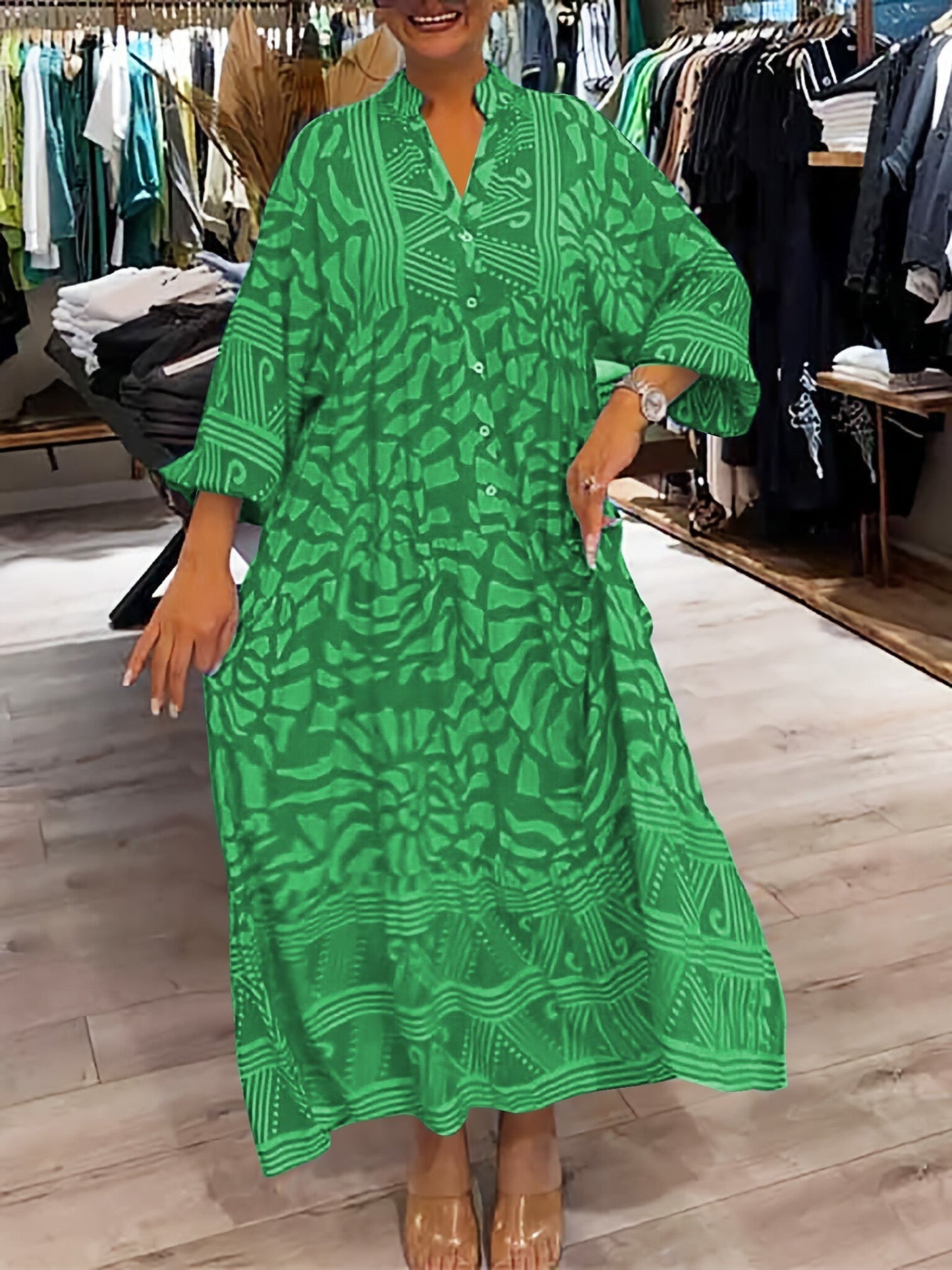 Robe pour femme Berg-Feldt : coupe ample, imprimée, col en V