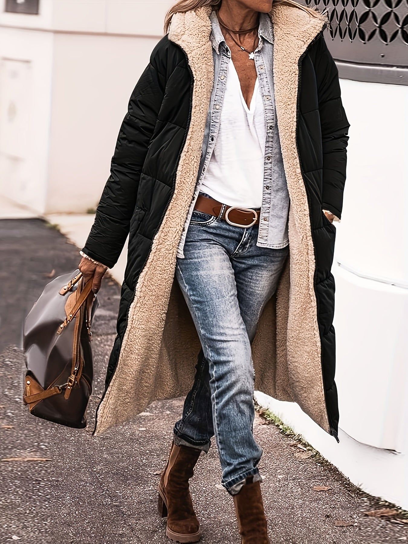 Berg-Feldt | Lange Elegante Gesteppte Damen Winterjacke Mit Futter Aus Fleece