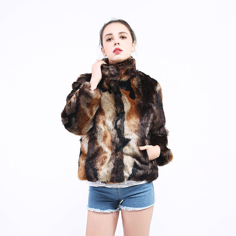 Veste en fausse fourrure à col montant et design tendance pour femme de Berg-Feldt