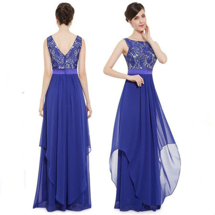 Robe en mousseline et dentelle par Fudus