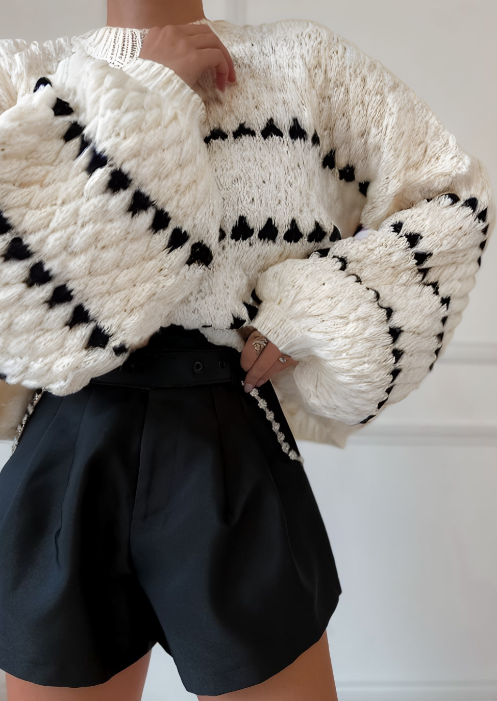 Berg-Feldt | Kräftiger Strickpullover Kontrastierendes Design Warm und Zeitgemäß