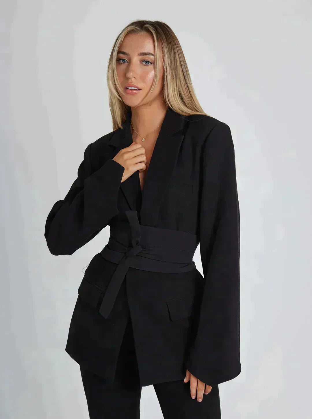 Blazer Avelena avec ceinture