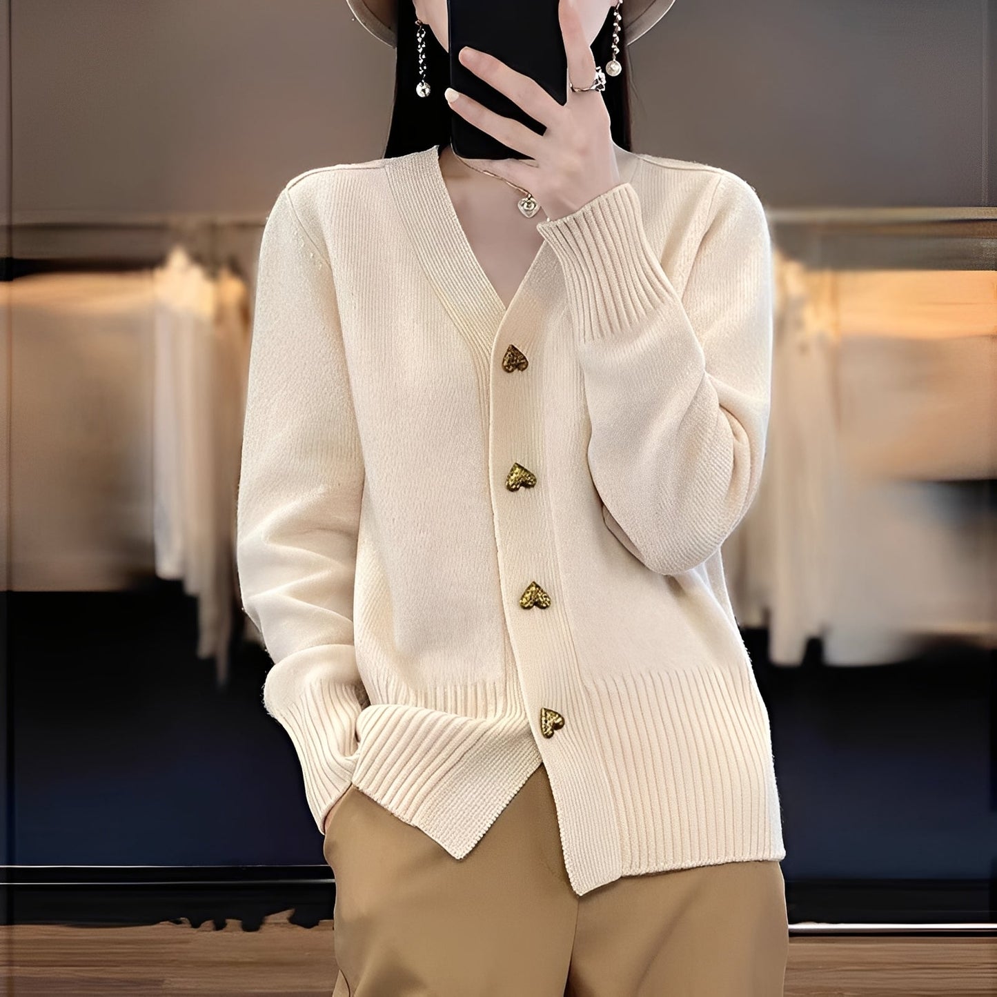 Berg-Feldt | Strickjacke mit Herzknöpfen für Frauen