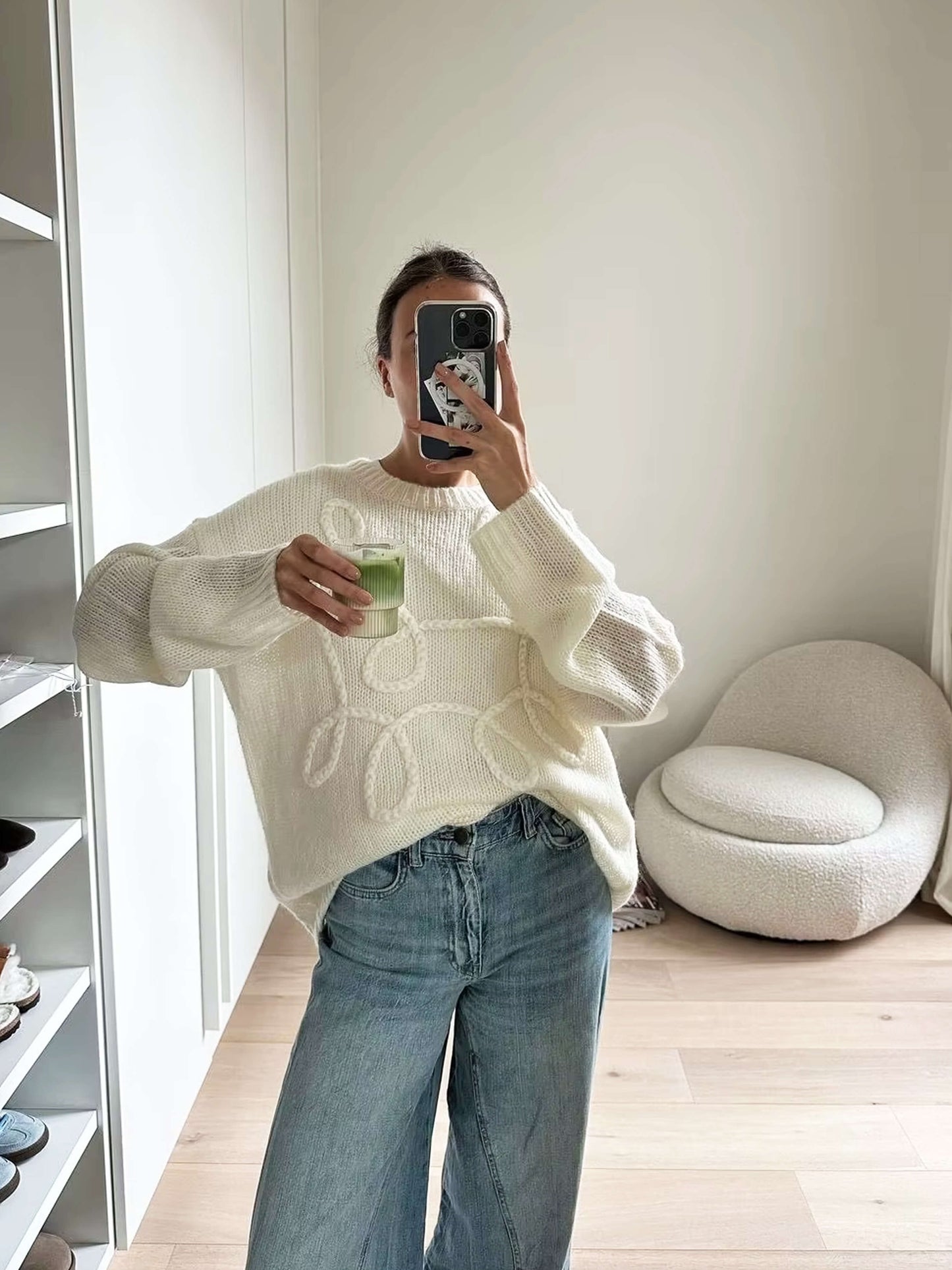 Berg-Feldt | übergroßer Pullover mit eleganten Stickerei-Details